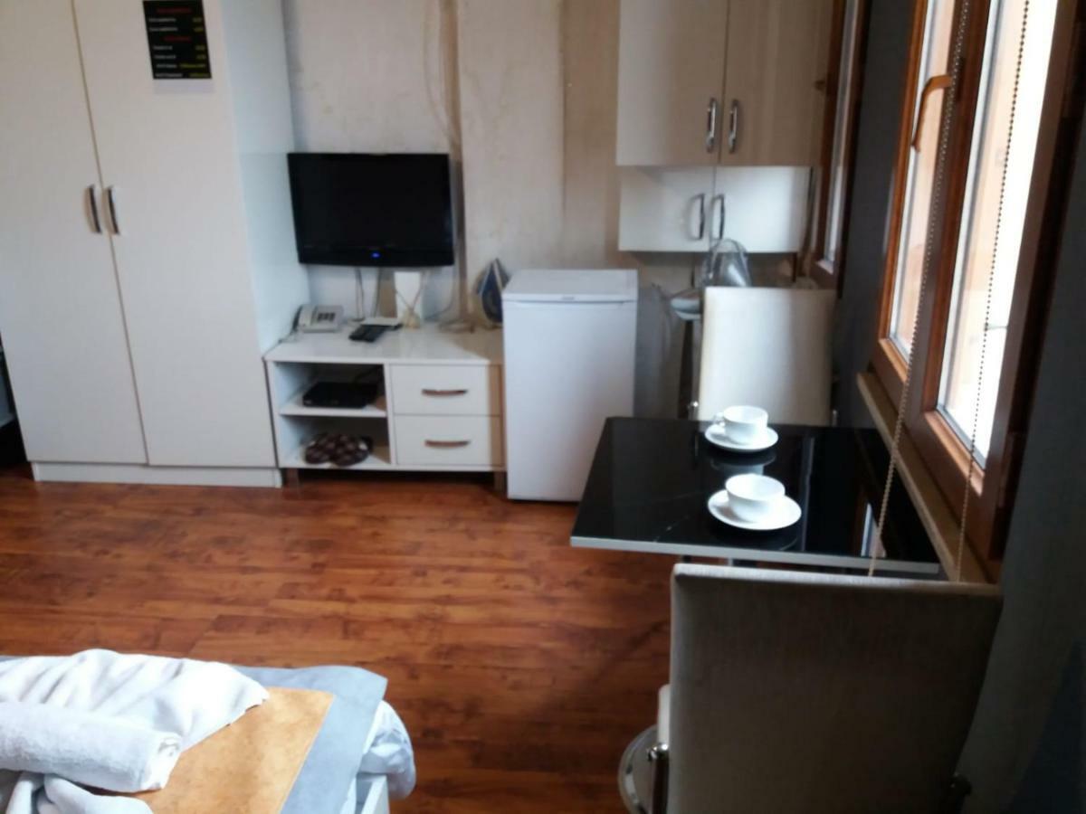 Full House Boutique Hotel Istanbul Ngoại thất bức ảnh