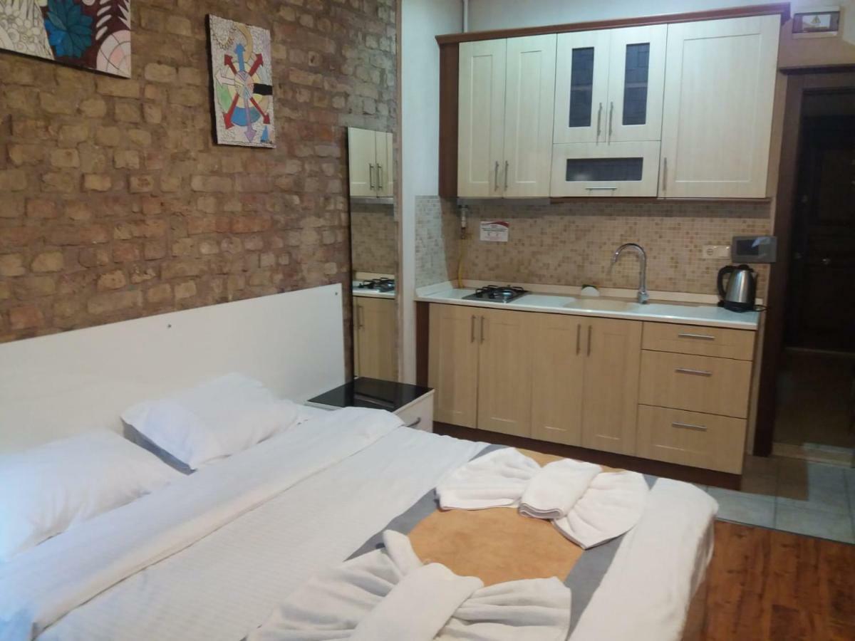 Full House Boutique Hotel Istanbul Ngoại thất bức ảnh